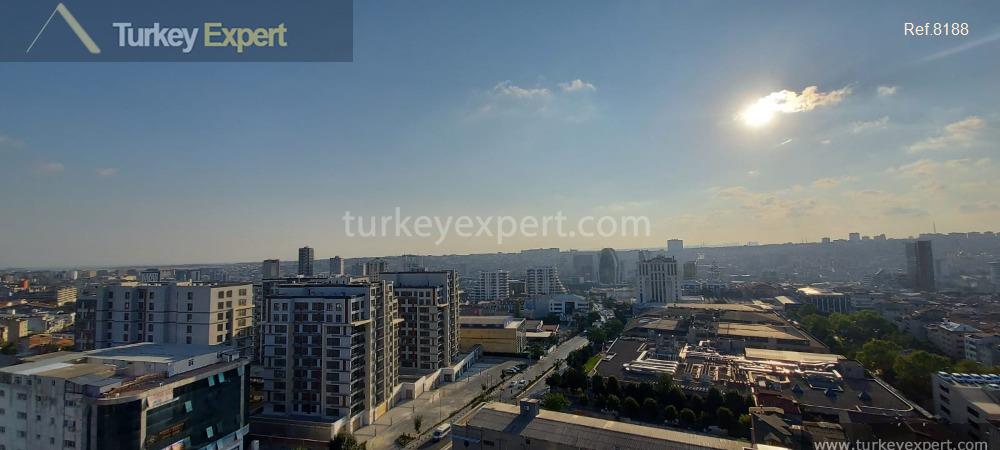 Attractive apartments for sale on a new project in Istanbul Bahcelievler 1