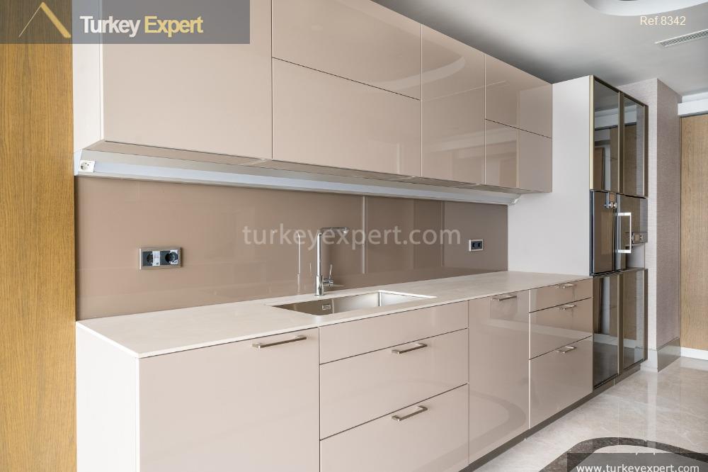 luxurious seafront penthouse apartment istanbul4