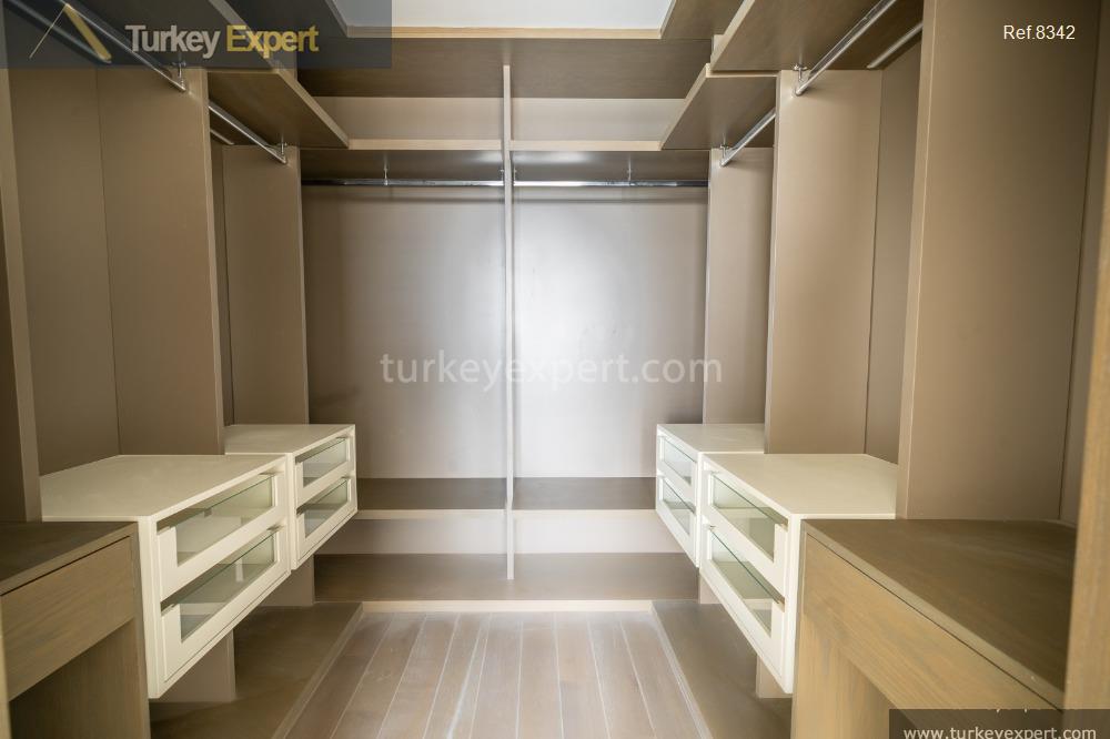 luxurious seafront penthouse apartment istanbul9