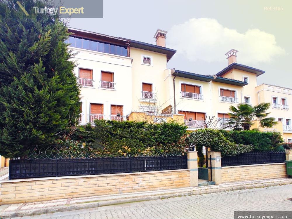 1luxurious mansion in istanbul near golet park1