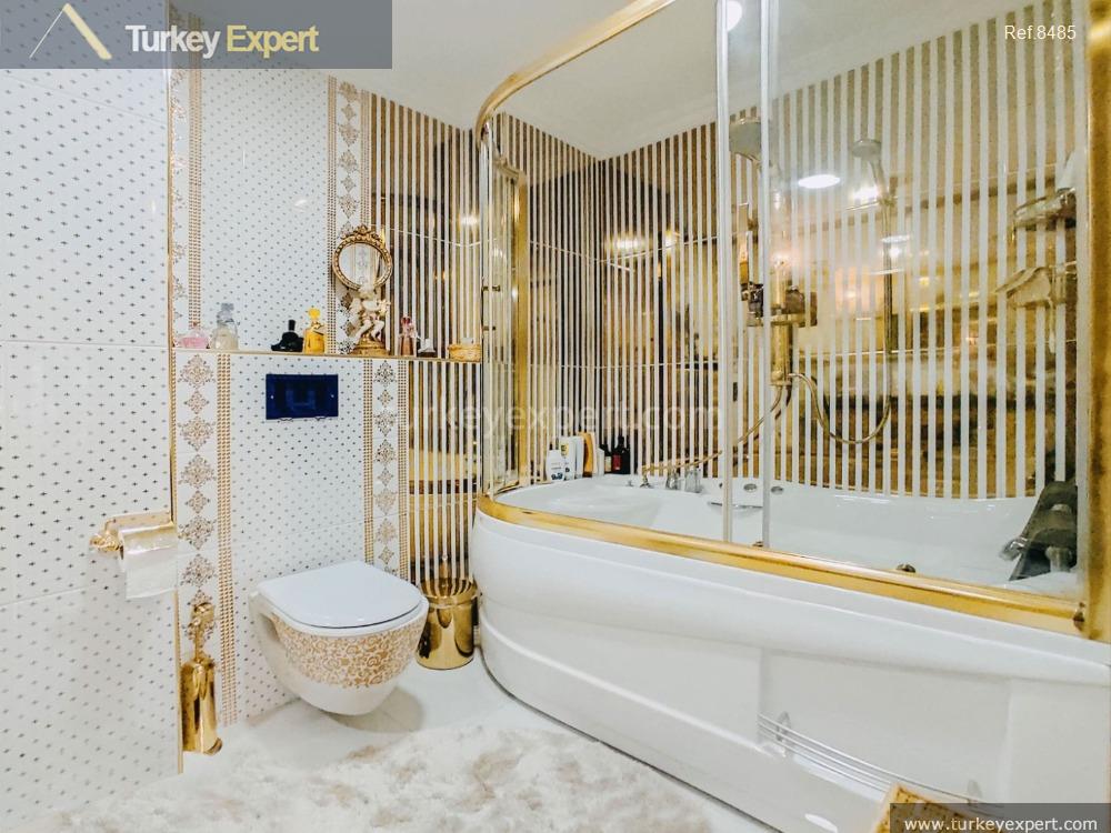 Luxurious home in Istanbul near Golet Park Bahcesehir 0
