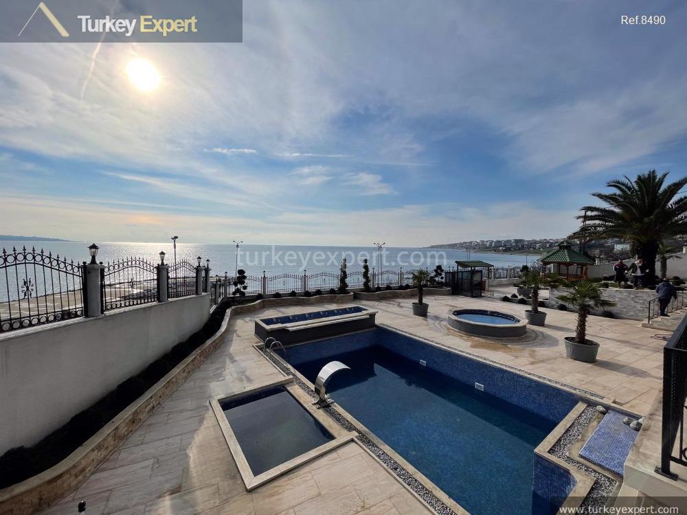 3spacious seafront villas for sale in istanbul26