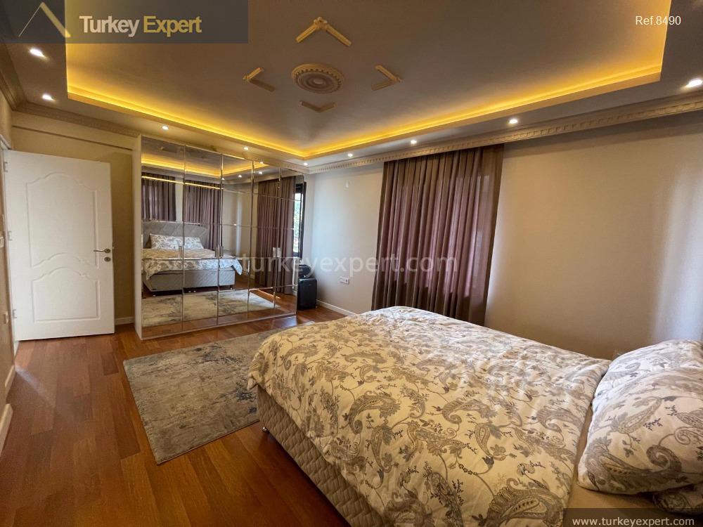 spacious seafront villas for sale in istanbul10