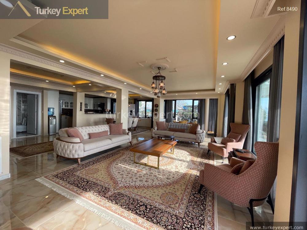 spacious seafront villas for sale in istanbul4
