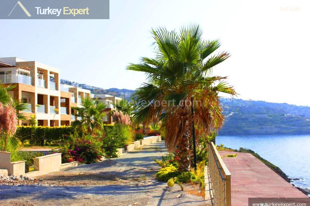 bodrum apartments with private beach pool and garden36