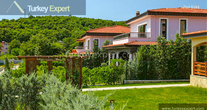 4new smart home villas surrounded by greenery in yalova for2