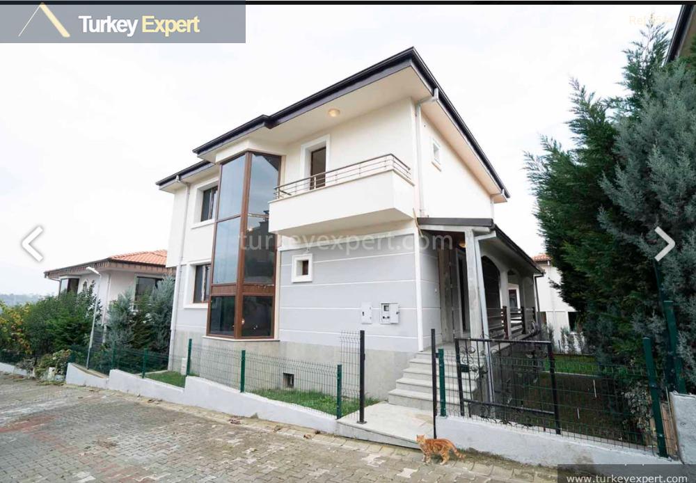new smart home villas surrounded by greenery in yalova for14
