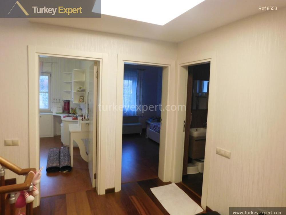 luxurious triplex in zekeriyakoy with a pool garden and more7