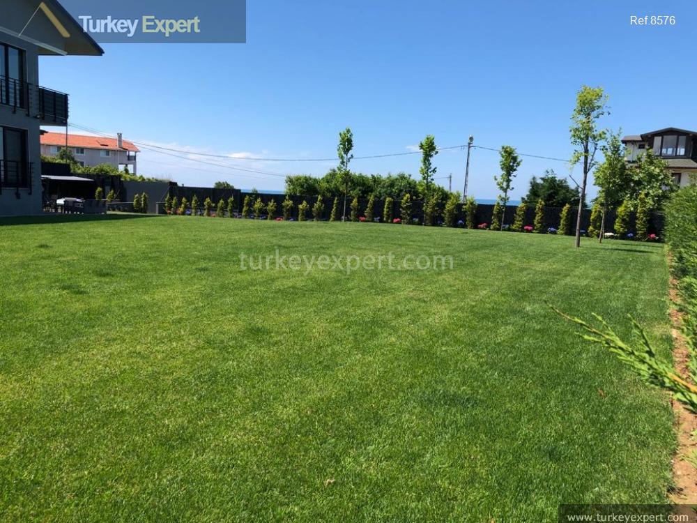 luxurious villa in riva of istanbul on a large plot14_midpageimg_