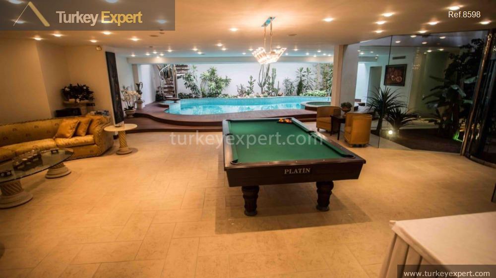 خرید ملک در استانبول شامل عمارت شگفت انگیز مقابل بسفر در بیکوز 2