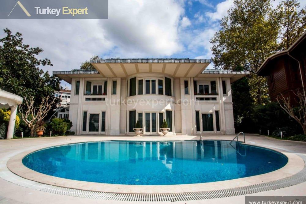bosphorusfront amazing mansion in istanbul kanlica4