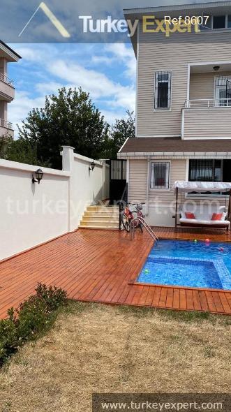 triplex villa for sale in buyukcekmece istanbul with a pool2