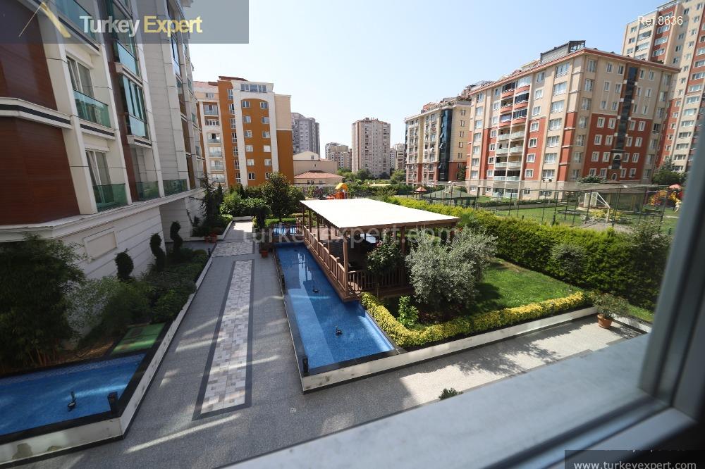 Luxury apartments for sale in Beylikduzu Istanbul, in a complex close to amenities 2