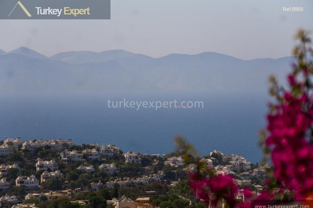 2stylish apartment with garden and sea view in exclusive resort13