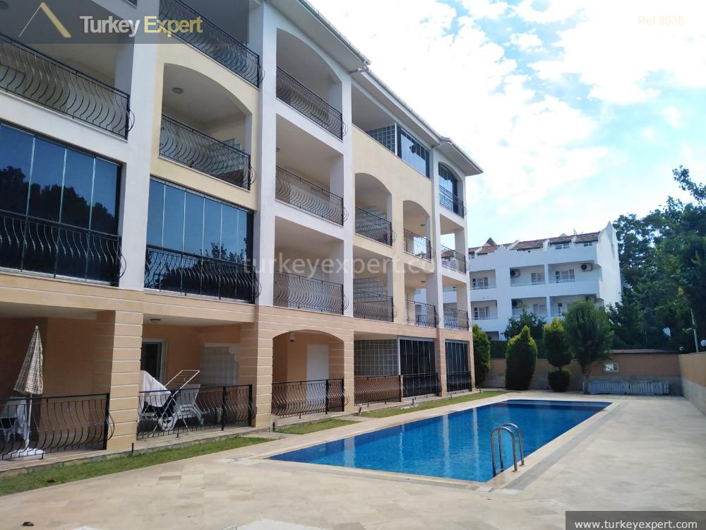 spacious 2bedroom apartment with pool 450 m from ladies beach5
