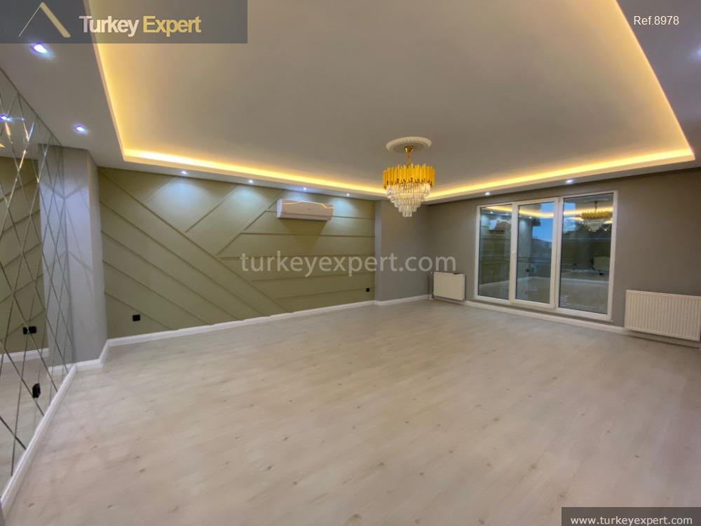 1131stunning resale apartment within an apartment complex in beylikduzu istanbul4